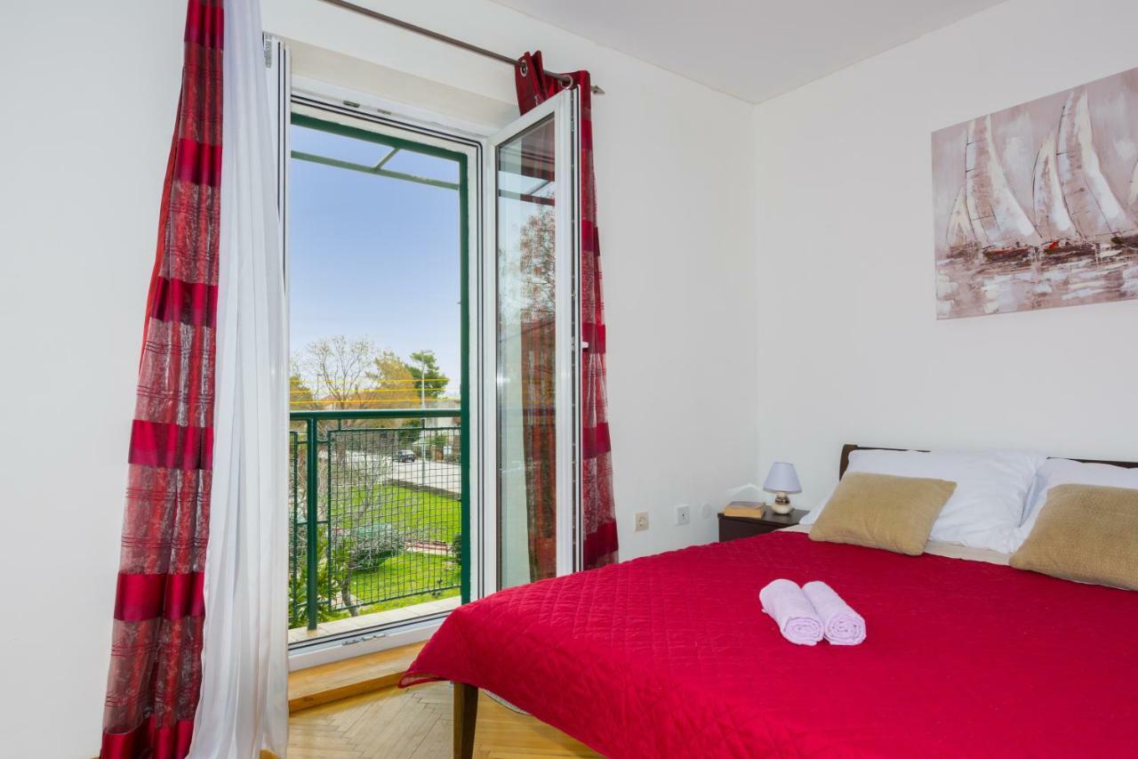 Apartment Park Kaštela Eksteriør billede